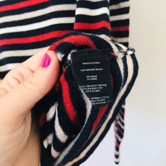 Theory | red, cream, and blue striped boat neck merino wool sweater | small - Picture 6 of 6